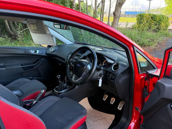 Used Ford Fiesta 2013 for sale - 75094511: Photo 17