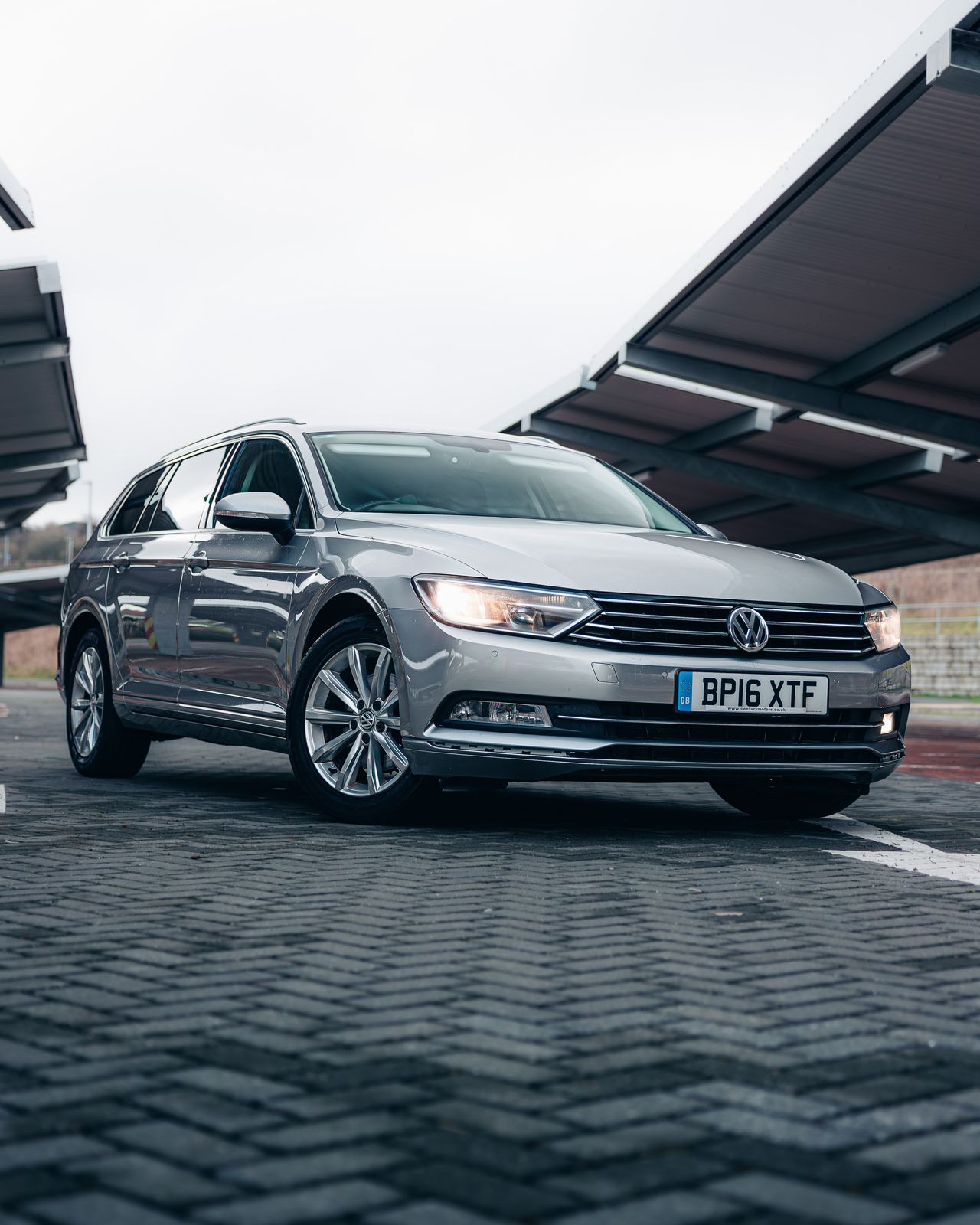 Used Volkswagen Passat 2016 for sale - 77414000: Photo 16