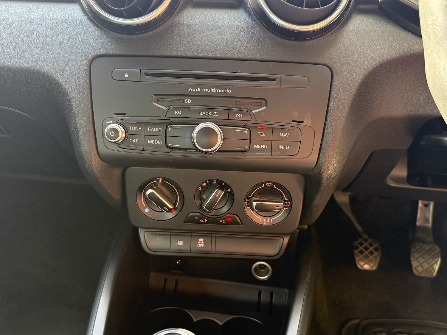 Used Audi A1 2013 for sale - 76528851: Photo 20