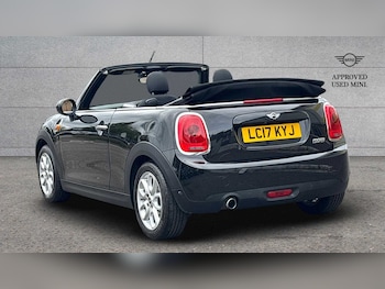 Used MINI Convertible 2017 for sale - 75711039: Photo