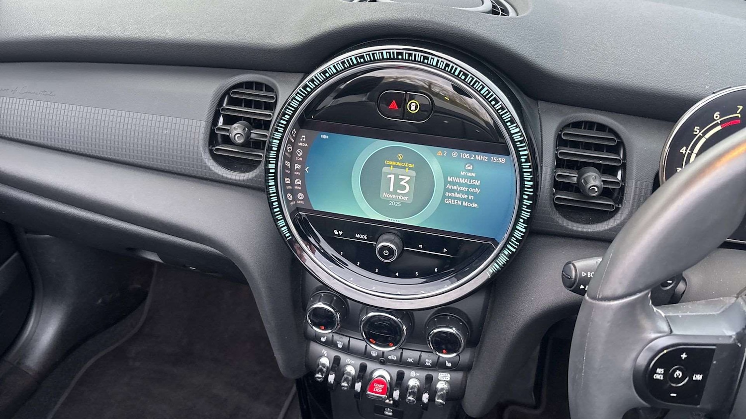 Used MINI Convertible 2023 for sale - 76587562: Photo 10