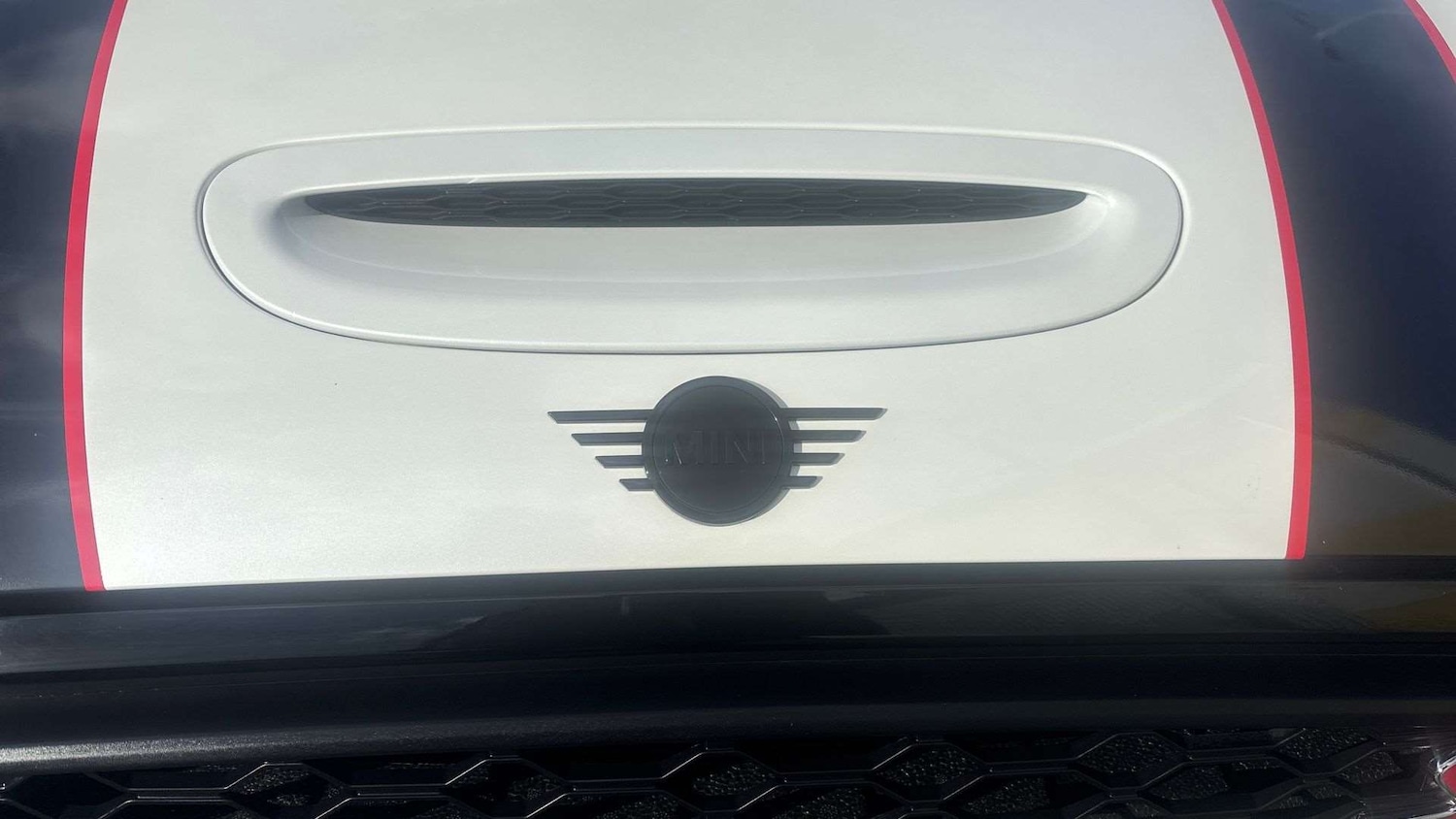 Used MINI Convertible 2023 for sale - 76421191: Photo 24