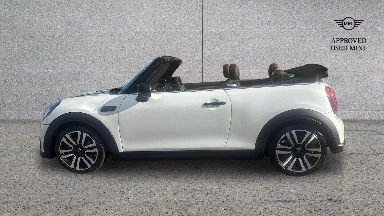 Used MINI Convertible 2023 for sale - 76421191: Photo 5