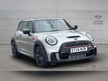Used MINI Cooper 2024 for sale - 75535301: Photo