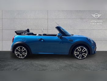 Used MINI Convertible 2023 for sale - 79637111: Photo
