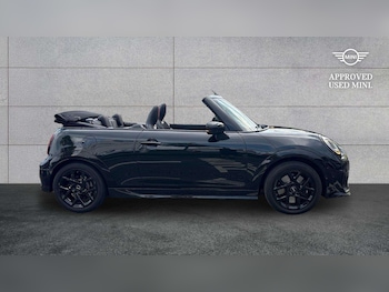 Used MINI Cooper 2025 for sale - 79015242: Photo