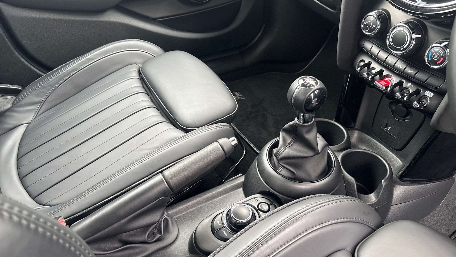 Used MINI Hatch 2022 for sale - 76488157: Photo 12