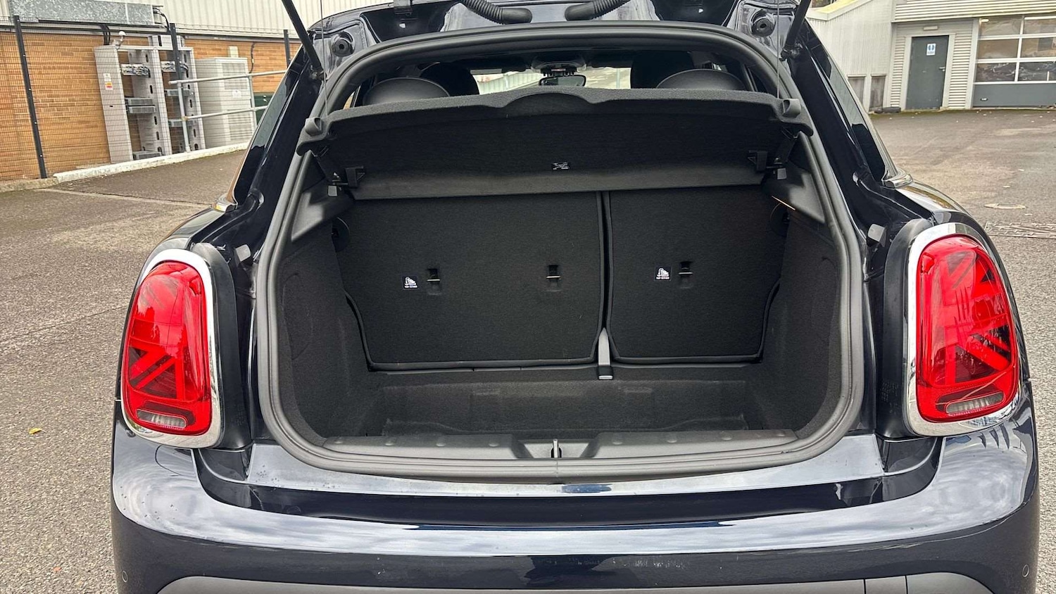 Used MINI Hatch 2022 for sale - 76488157: Photo 15