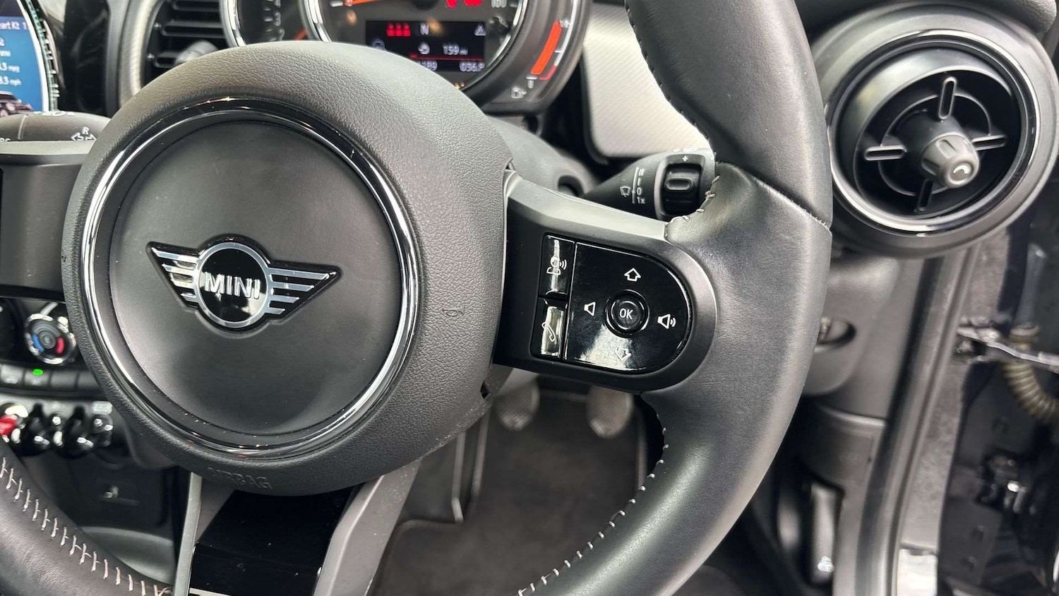 Used MINI Hatch 2022 for sale - 76488157: Photo 23