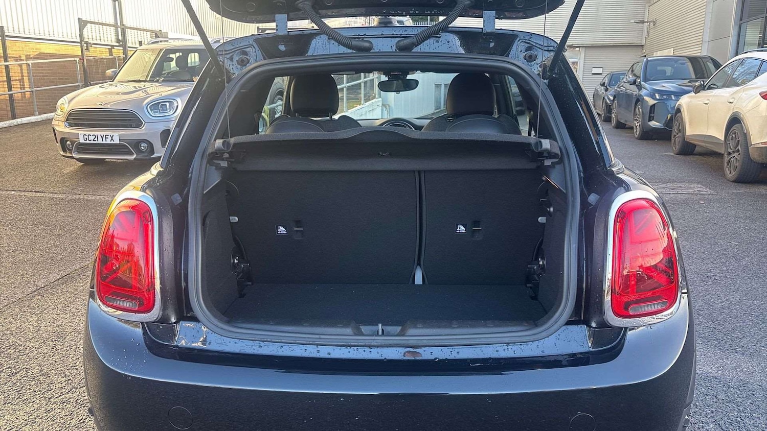 Used MINI Hatch 2022 for sale - 76746016: Photo 15