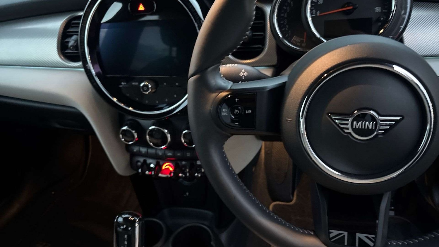 Used MINI Hatch 2022 for sale - 76515684: Photo 22