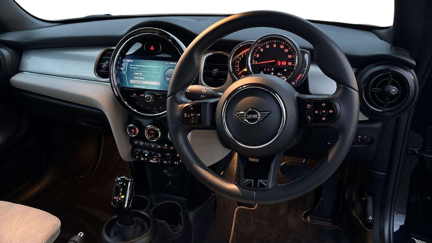 Used MINI Hatch 2022 for sale - 76515684: Photo 7