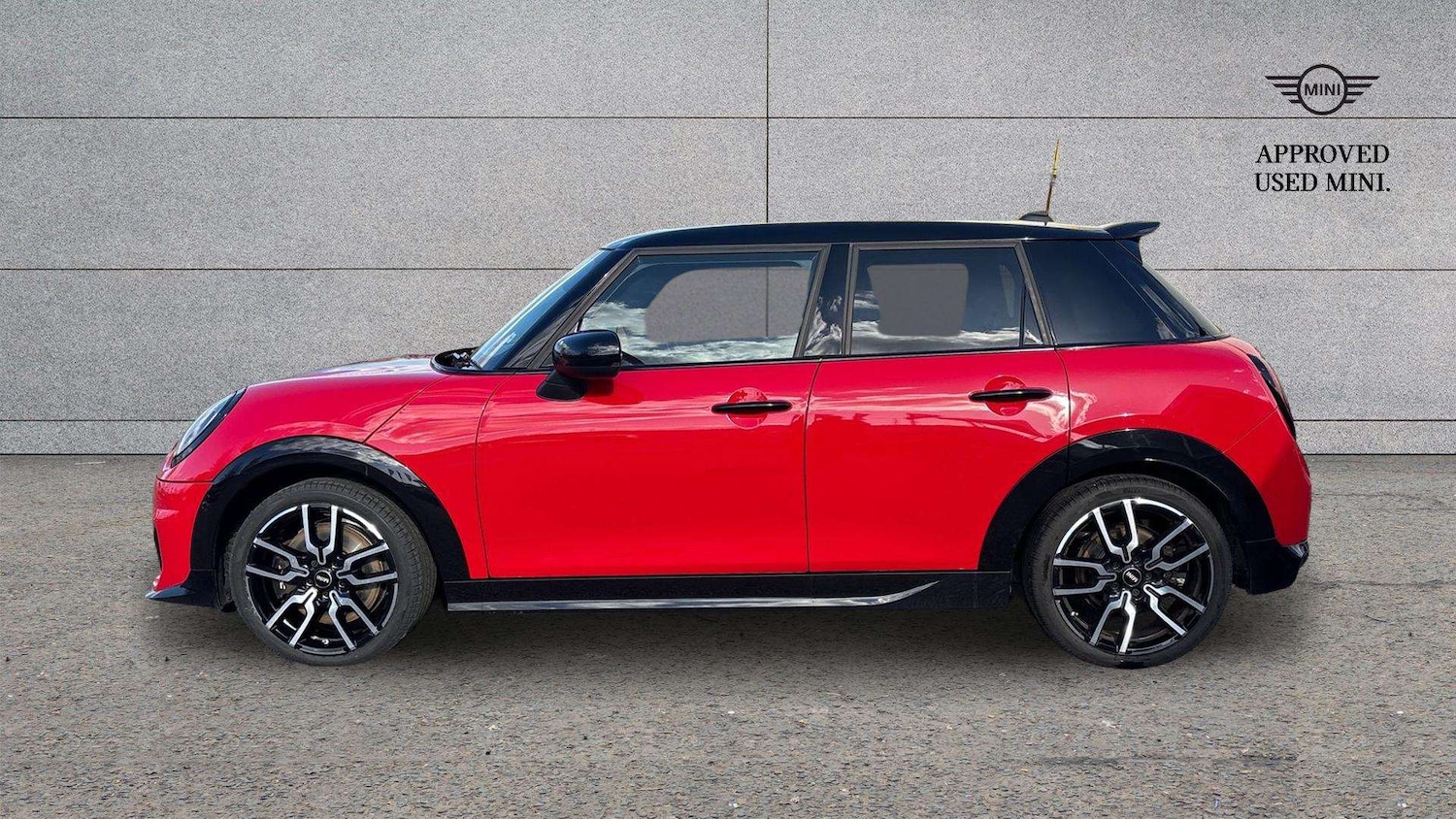 Used MINI Cooper 2025 for sale - 77858103: Photo 5