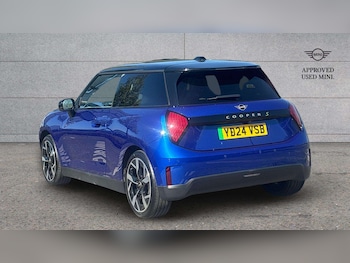 Used MINI Cooper 2024 for sale - 78187882: Photo