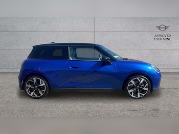 Used MINI Cooper 2024 for sale - 78187882: Photo
