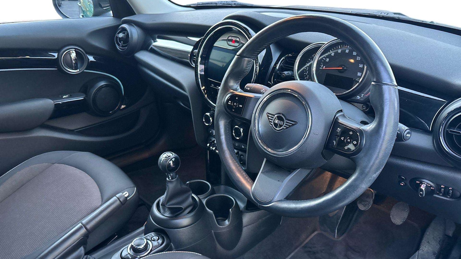 Used MINI Hatch 2021 for sale - 76827726: Photo 8