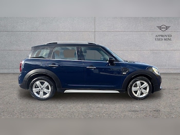 Used MINI Countryman 2018 for sale - 77082946: Photo