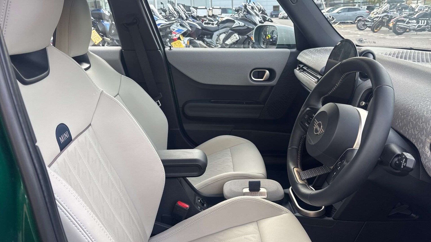 Used MINI Cooper 2025 for sale - 76421205: Photo 13