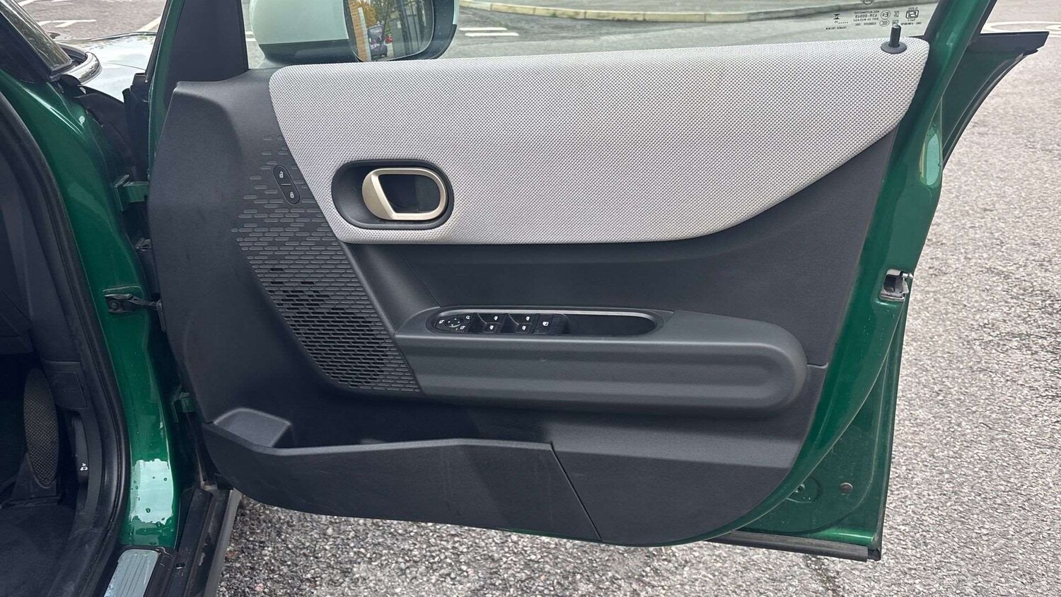 Used MINI Cooper 2025 for sale - 76421205: Photo 27