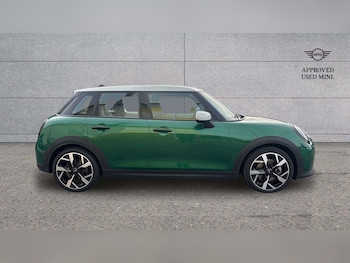 Used MINI Cooper 2025 for sale - 76421205: Photo