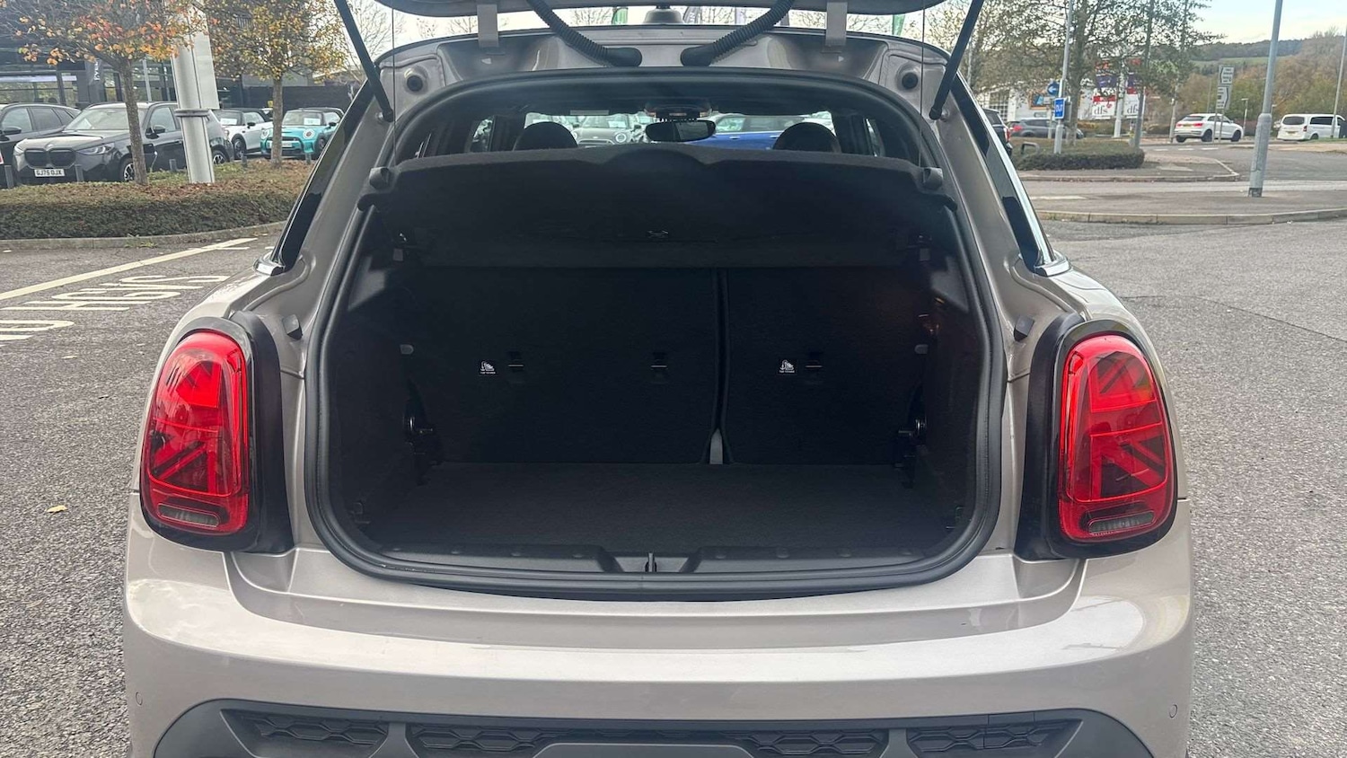 Used MINI Hatch 2022 for sale - 76575887: Photo 15