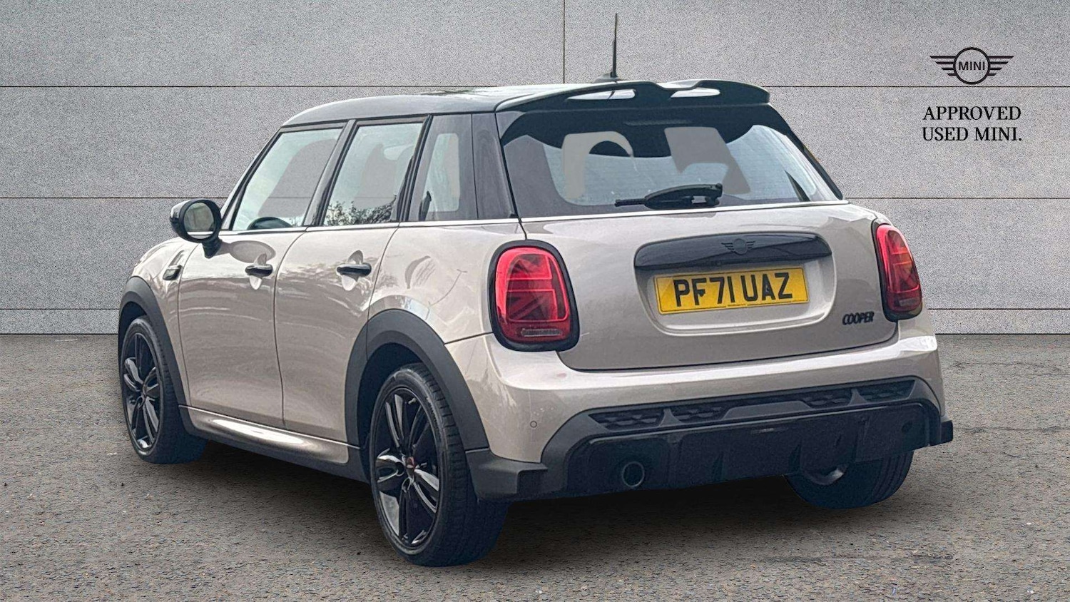 Used MINI Hatch 2022 for sale - 76575887: Photo 2