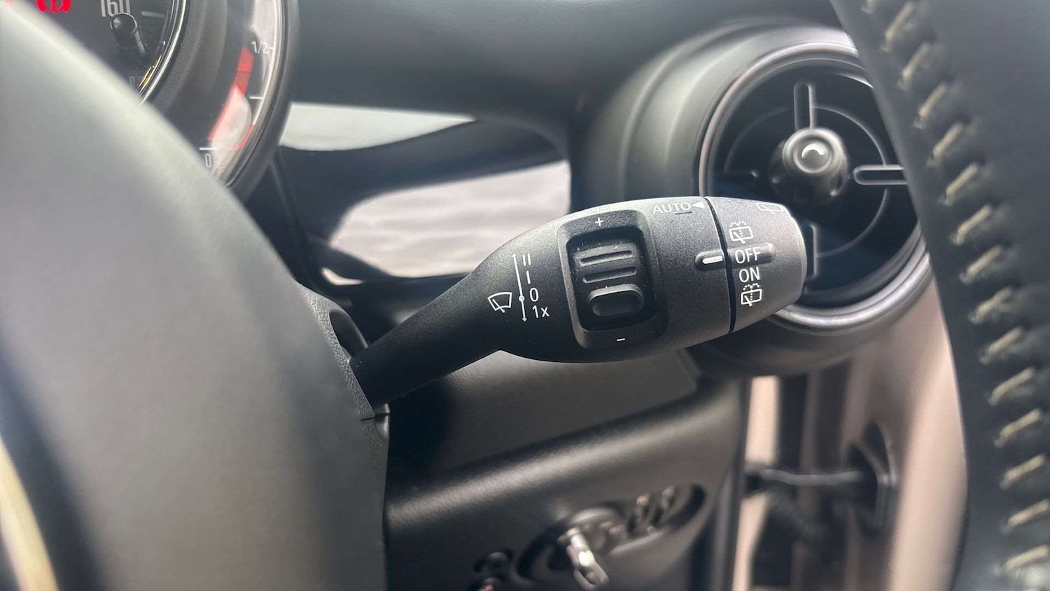 Used MINI Hatch 2022 for sale - 76575887: Photo 30