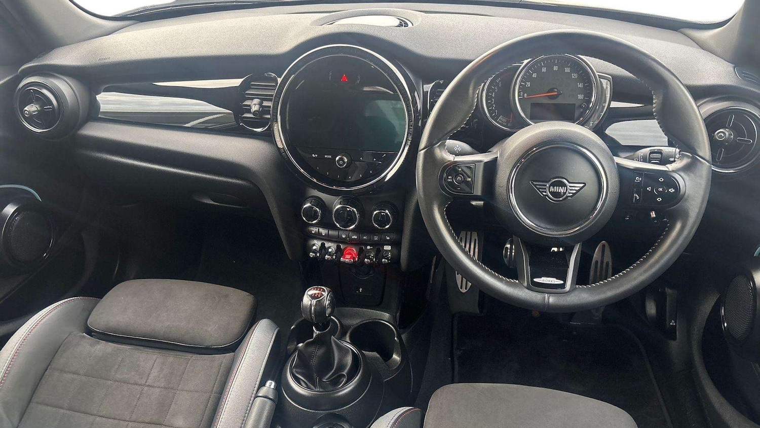 Used MINI Hatch 2022 for sale - 76575887: Photo 6