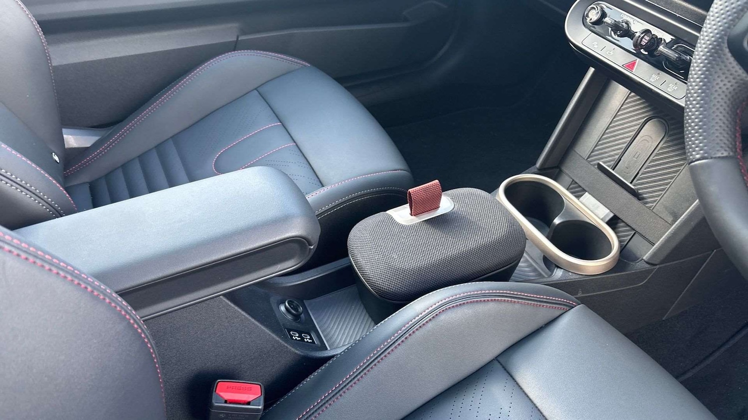 Used MINI Cooper 2024 for sale - 77856559: Photo 34