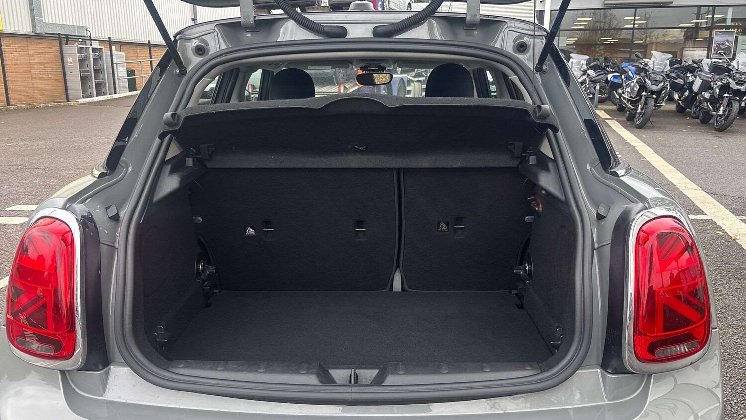 Used MINI Hatch 2022 for sale - 76587685: Photo 15