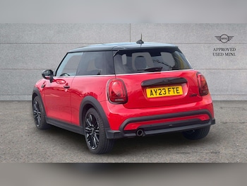 Used MINI Hatch 2023 for sale - 78247952: Photo