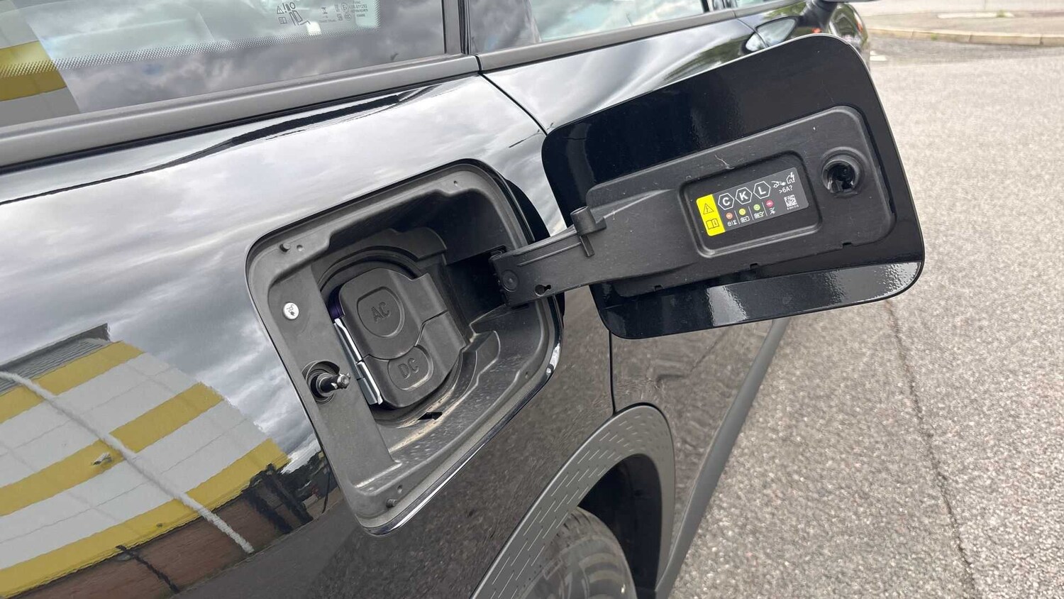 Vehicle 25