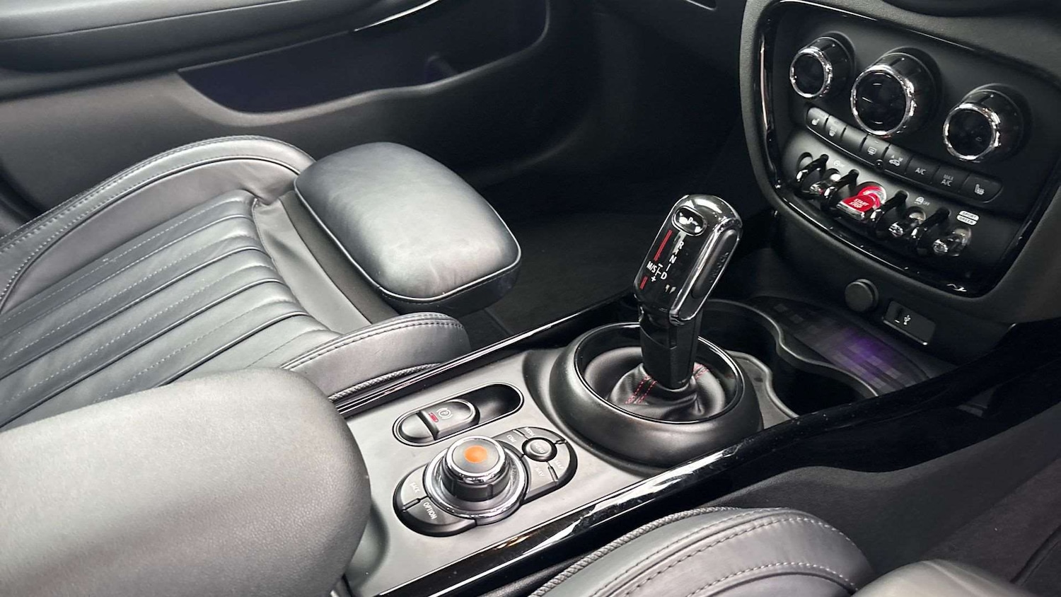 Used MINI Clubman 2019 for sale - 76329224: Photo 12