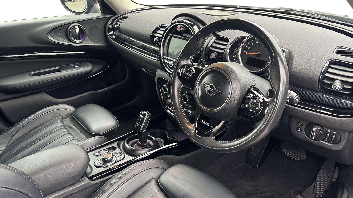 Used MINI Clubman 2019 for sale - 76329224: Photo 8