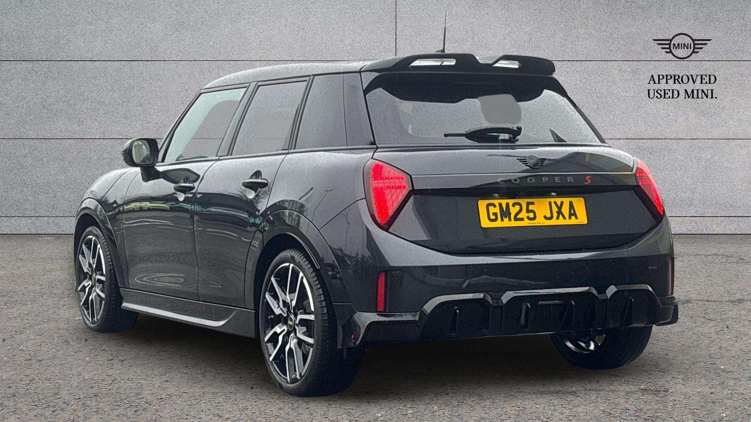 Used MINI Cooper 2025 for sale - 77147416: Photo 2