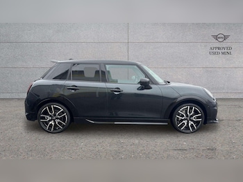Used MINI Cooper 2025 for sale - 77147416: Photo