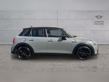 Used MINI Hatch 2021 for sale - 78090191: Photo