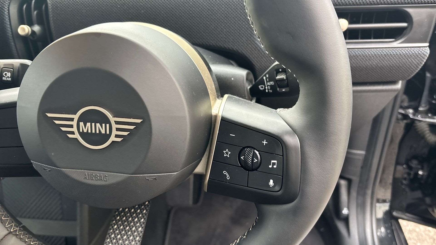 Used MINI Cooper 2025 for sale - 78089723: Photo 23