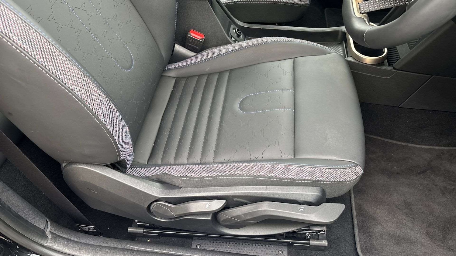 Used MINI Cooper 2025 for sale - 78089723: Photo 28