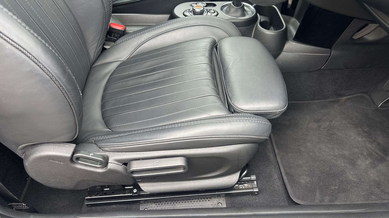 Used MINI Hatch 2020 for sale - 77389668: Photo 28