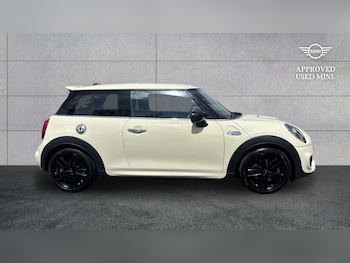 Used MINI Hatch 2021 for sale - 79052044: Photo
