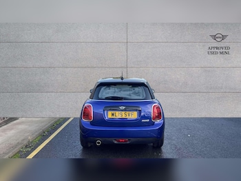 MINI Hatch feature image