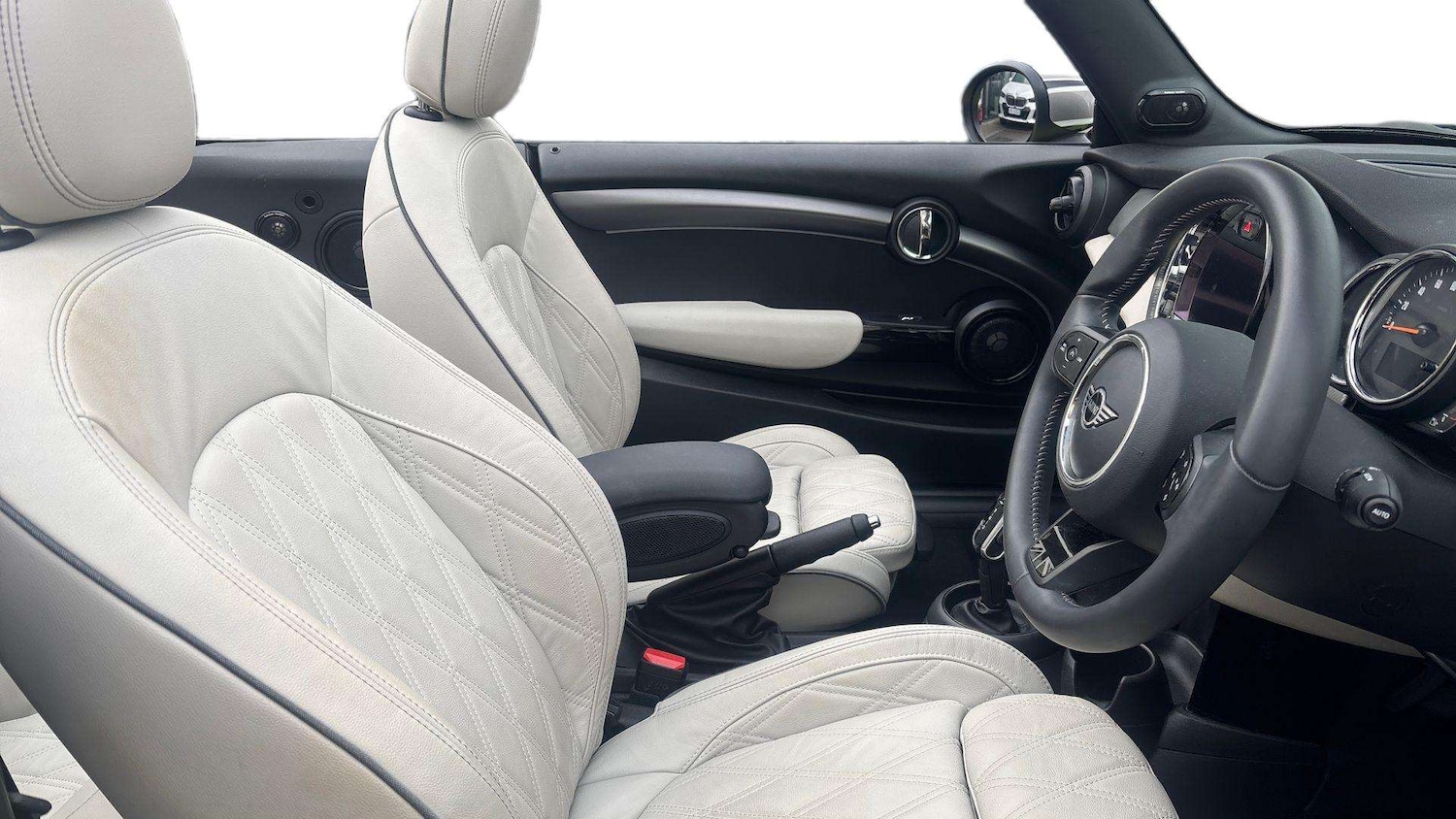 Used MINI Convertible 2022 for sale - 76524004: Photo 13