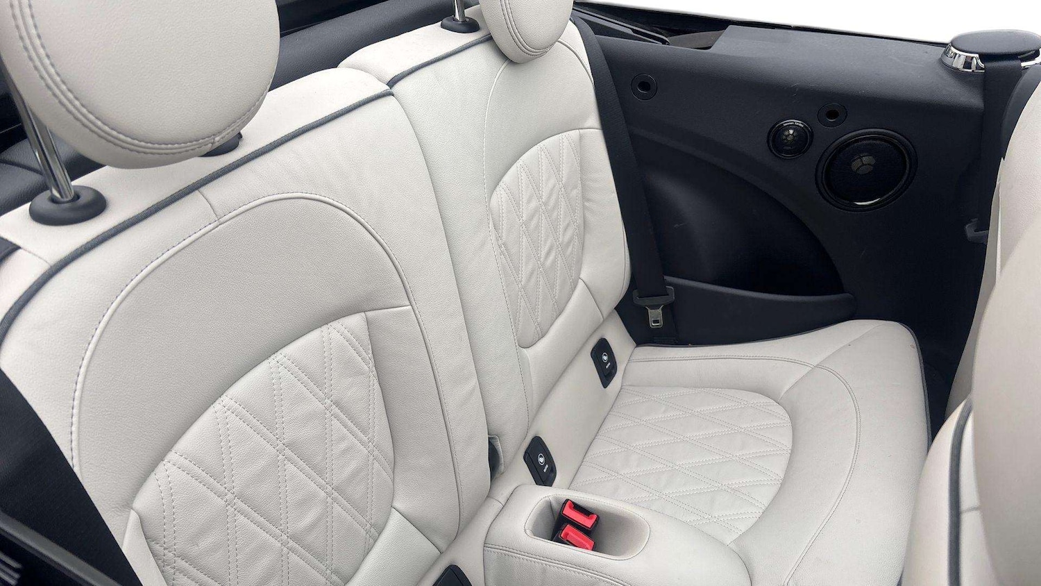 Used MINI Convertible 2022 for sale - 76524004: Photo 14