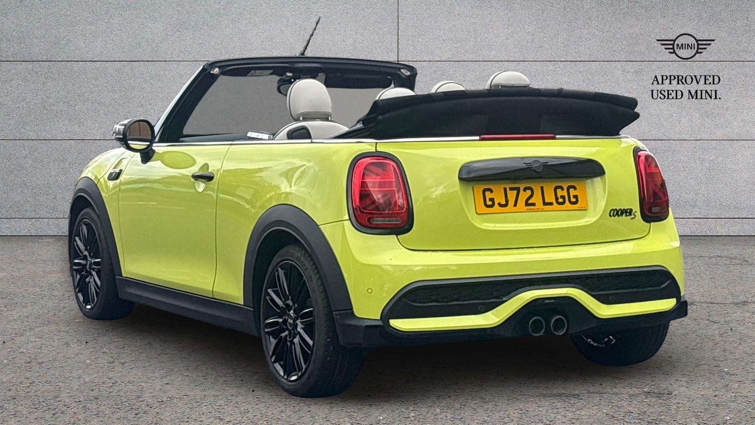 Used MINI Convertible 2022 for sale - 76524004: Photo 2
