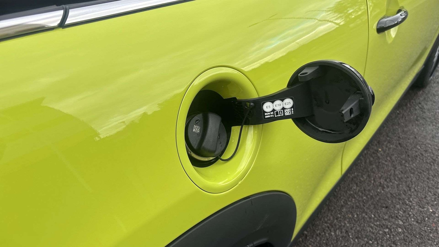 Used MINI Convertible 2022 for sale - 76524004: Photo 25