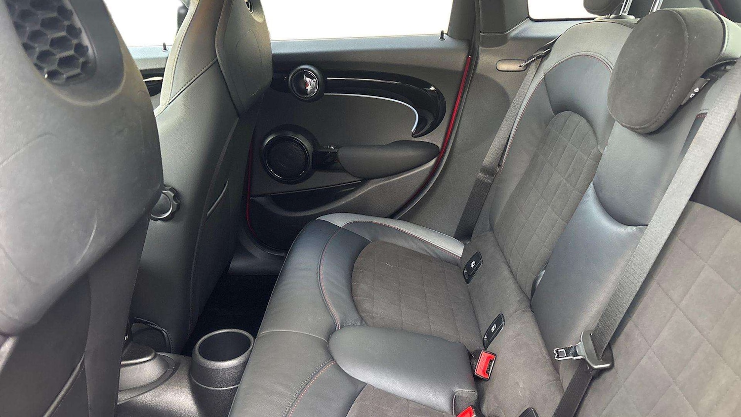 Used MINI Hatch 2022 for sale - 76827717: Photo 14