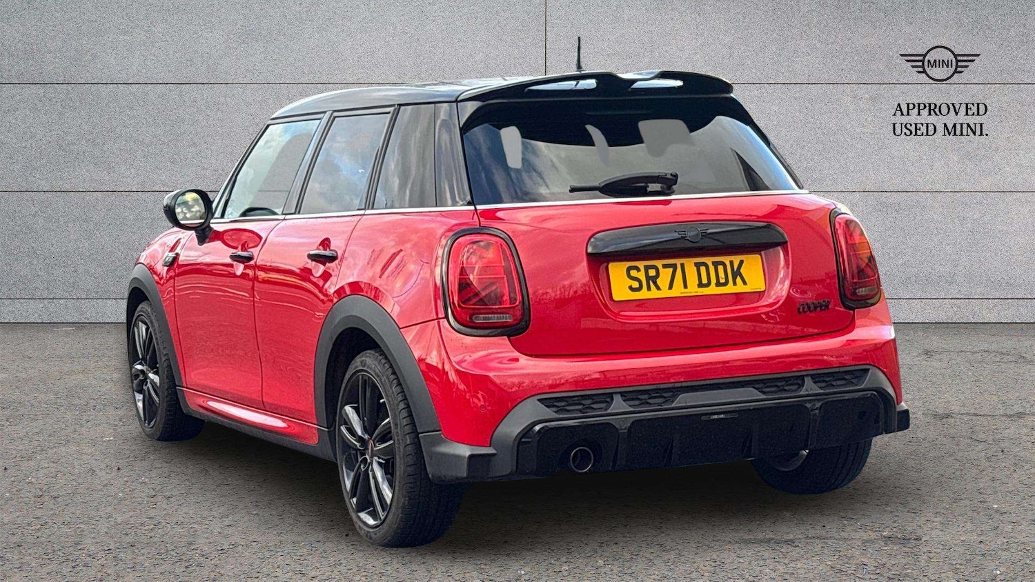 Used MINI Hatch 2022 for sale - 76827717: Photo 2