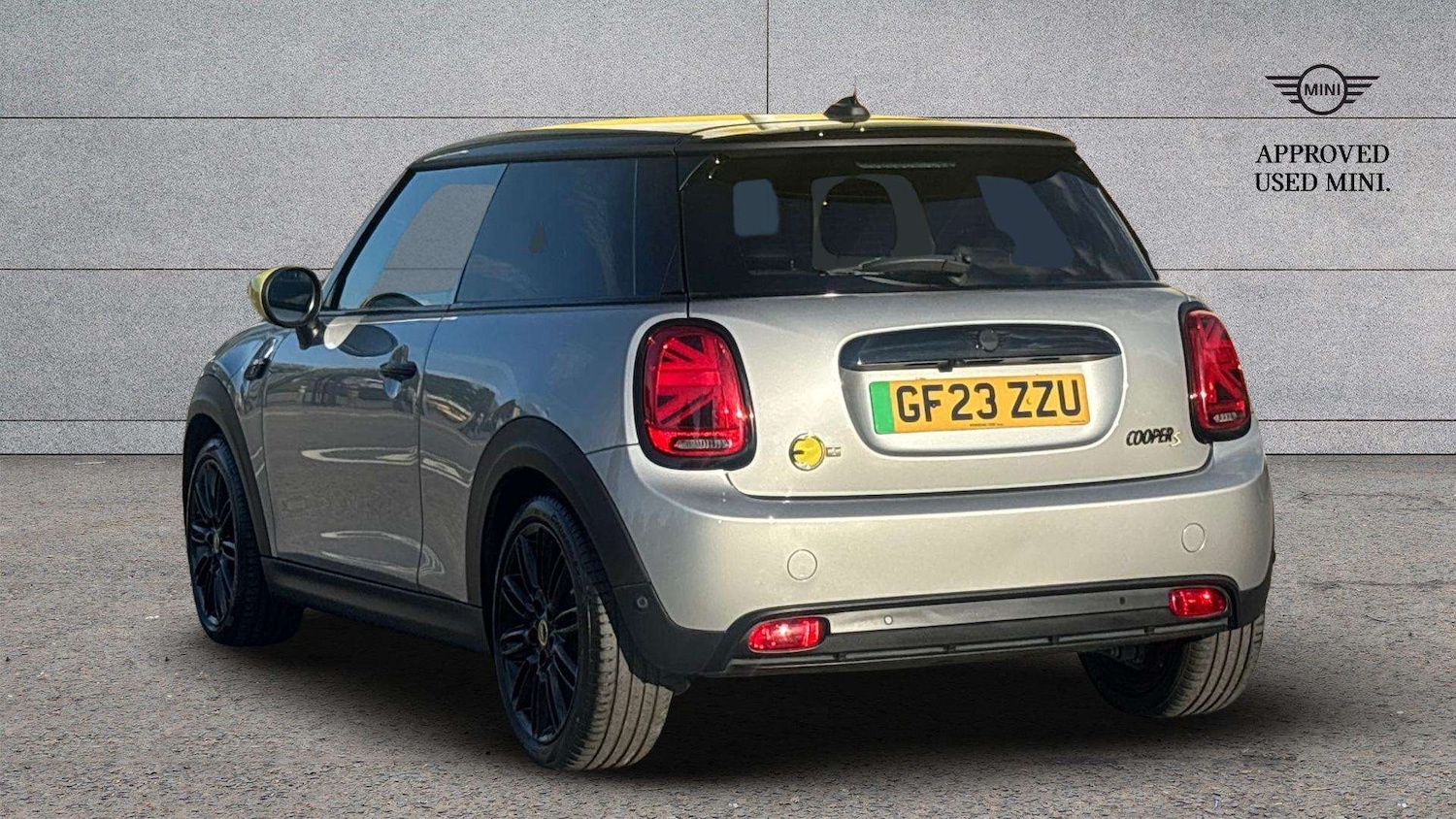 Used MINI Hatch 2023 for sale - 76141843: Photo 2