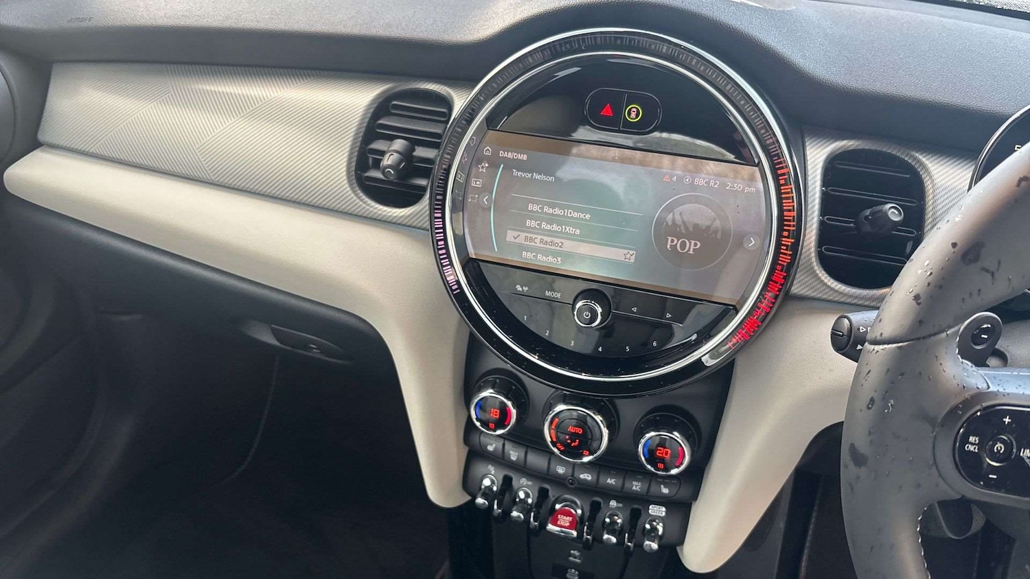 Used MINI Convertible 2023 for sale - 76827546: Photo 10